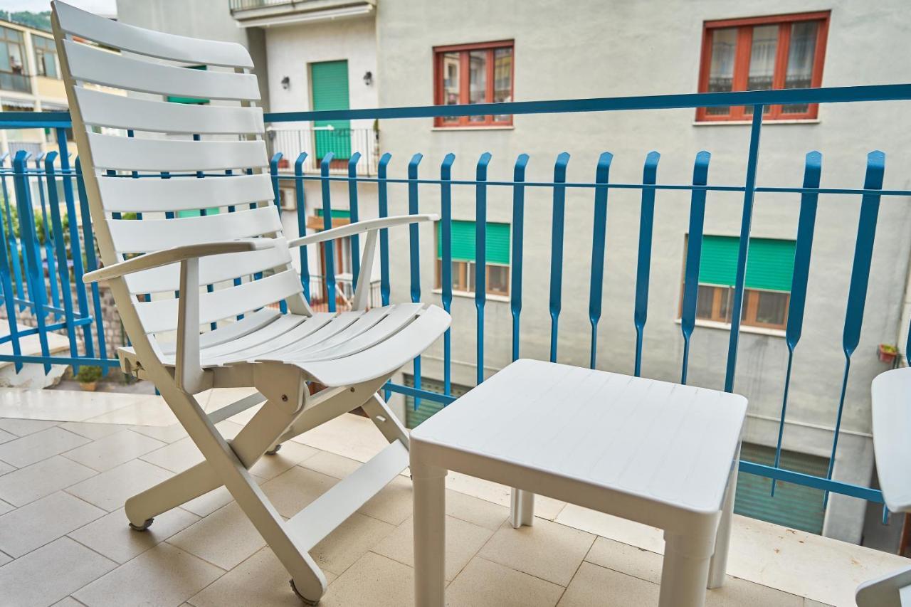 B&B L'Ammonite Sorrento Luaran gambar
