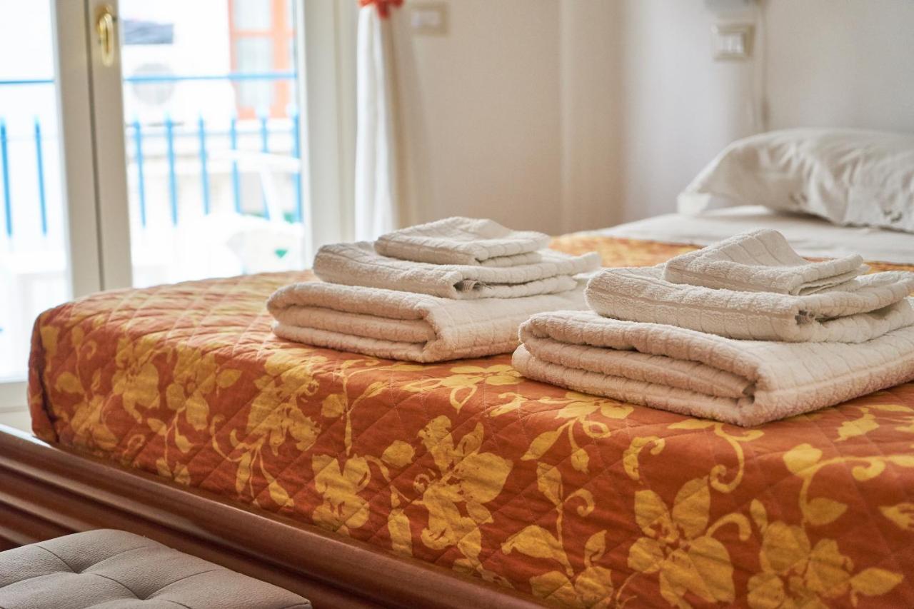 B&B L'Ammonite Sorrento Luaran gambar